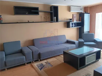 Apartament 3 camere Etaj 1 de 81mp Bd Poitiers langa Padure - foto 5