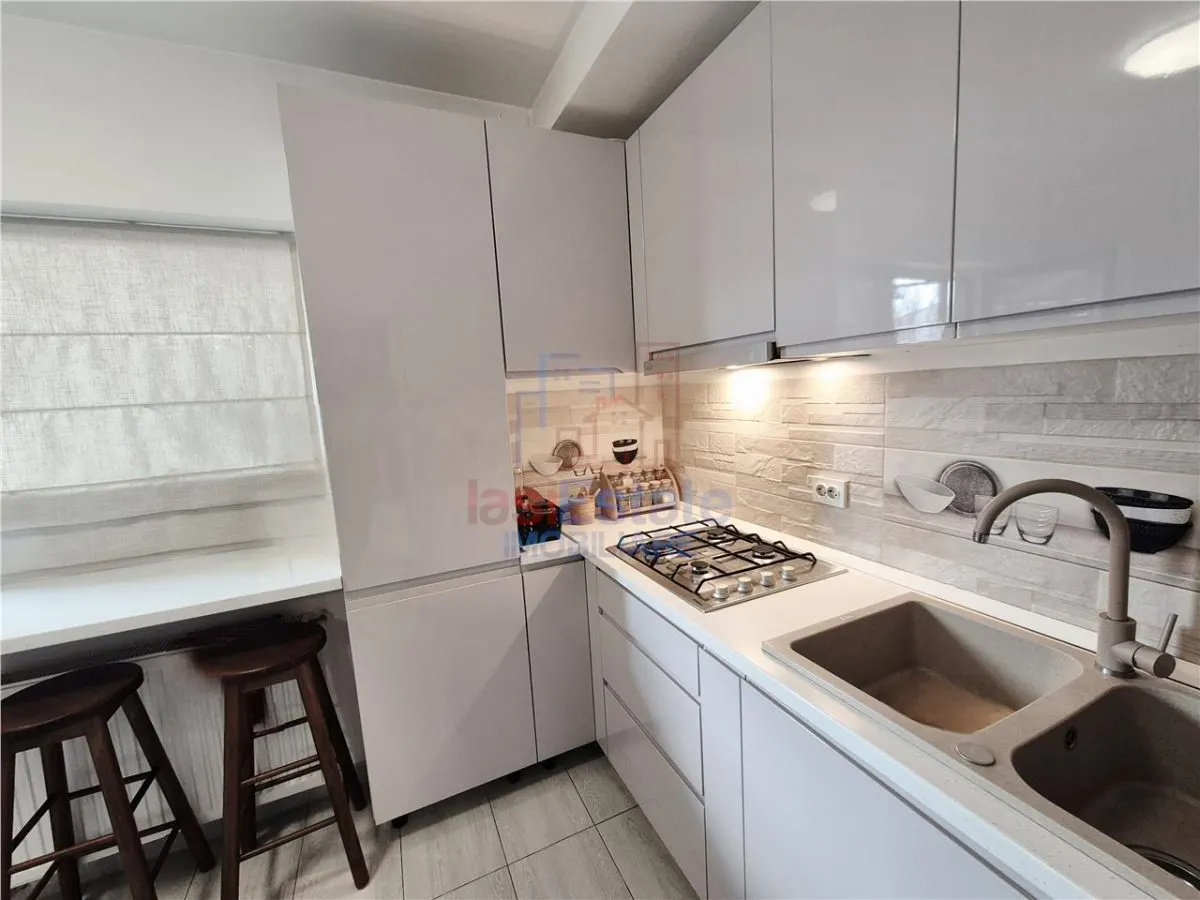 Casa in Bucium la pret de apartament - foto 10