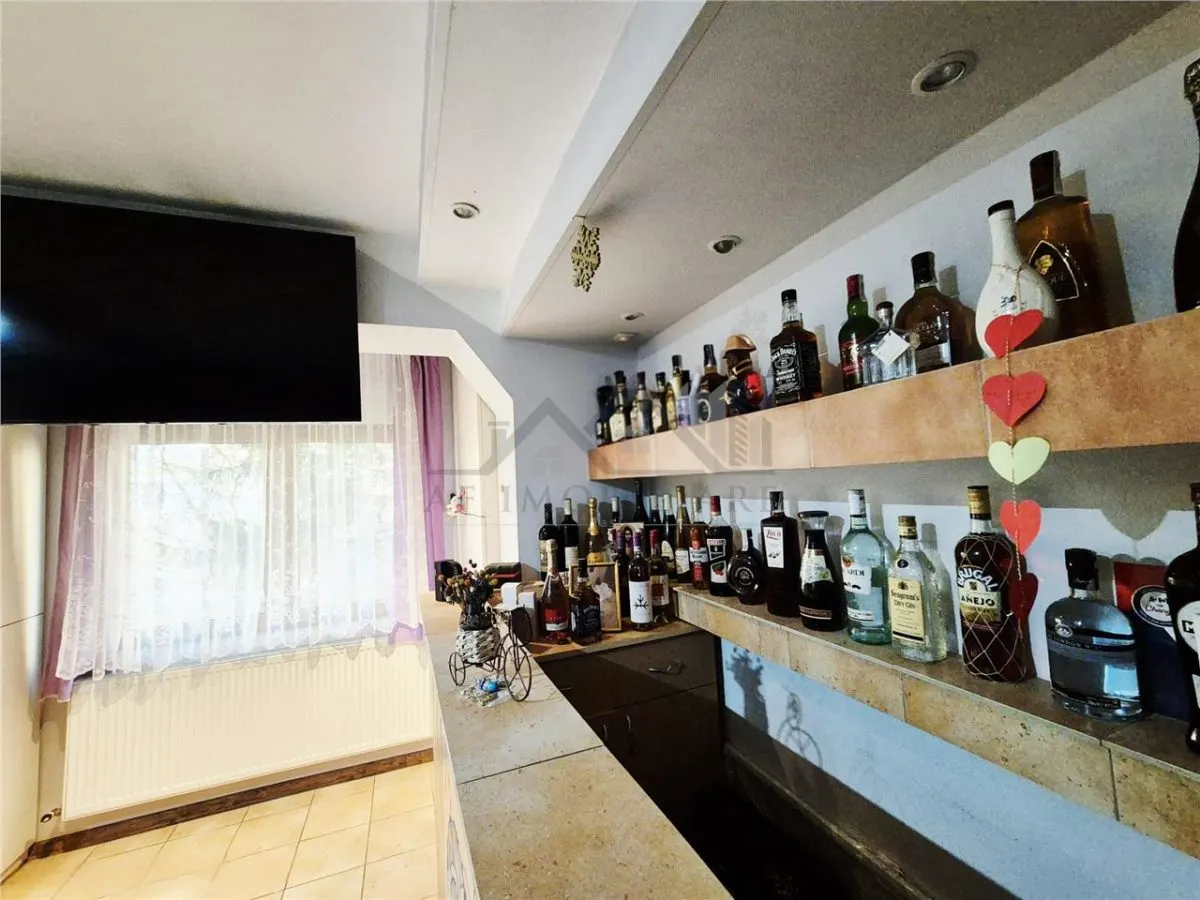 Apartament cu 2 camere de vanzare - foto 4