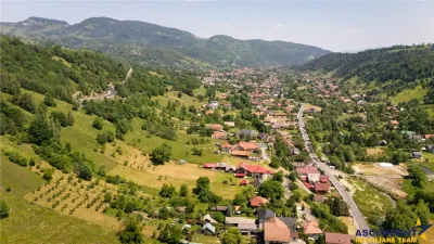 FILM!View superb catre munti,teren pretabil constructie Hotel,4.400 mp, Moieciu de Jos, Bran - foto 6