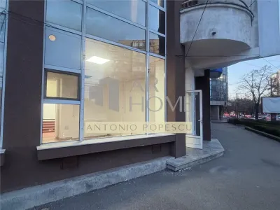 Spatiu comercial, parter de bloc, stradal, Ploiesti, Ultracentral - Ploiesti