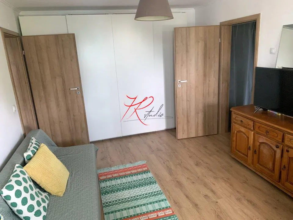 Vanzare apartament 2 camere langa metrou Piata Sudului - foto 1