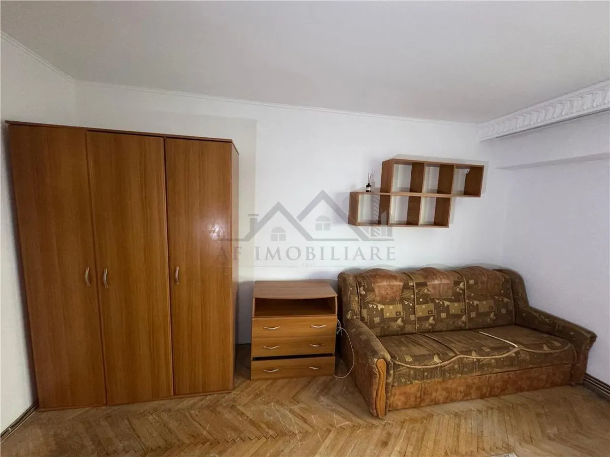 Apartament 1 camera zona CUG Sos. Nicolina - foto 8