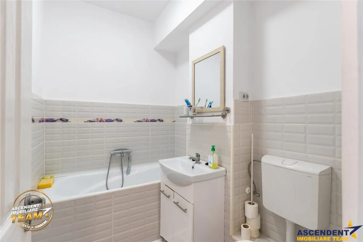 Investitie sigura: garsoniera in zona buna, acces rapid catre centru Sfantu Gheorghe - foto 3