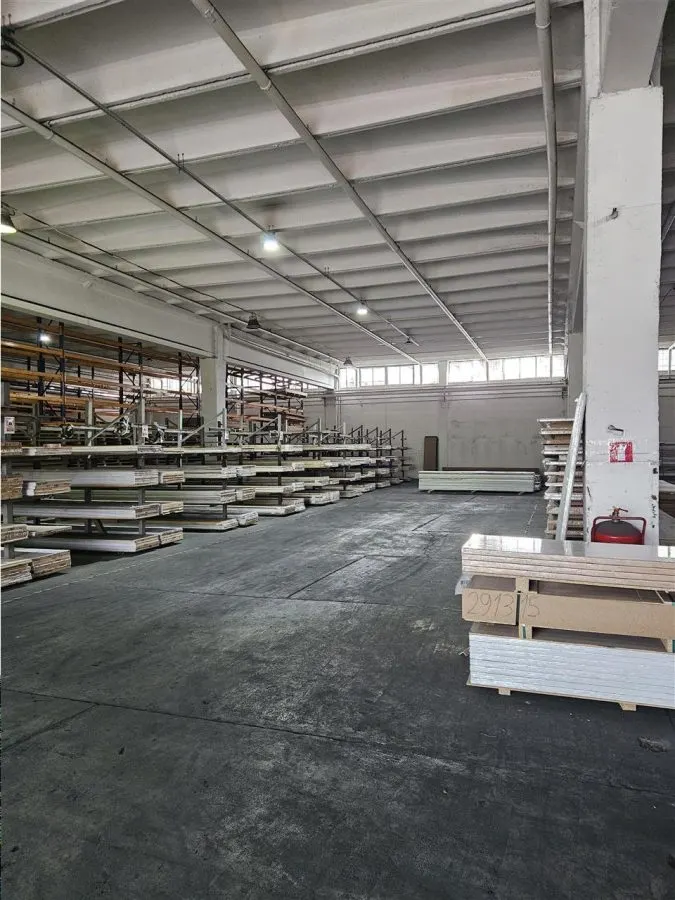 Spatiu Industrial - 500 mp - Depozitare - Distributie - foto 4