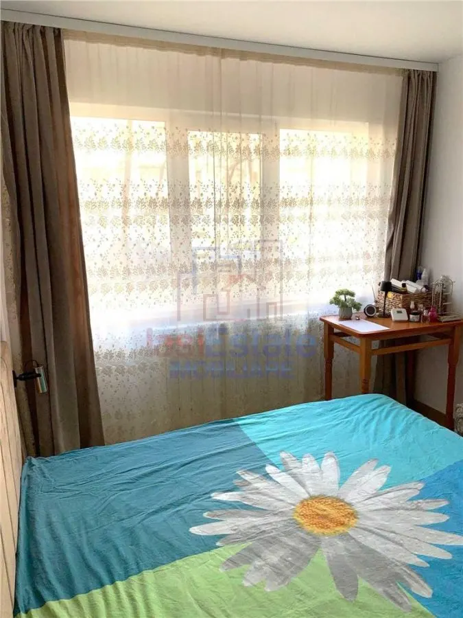 Apartament 2 camere  zona Tatarasi - foto 2