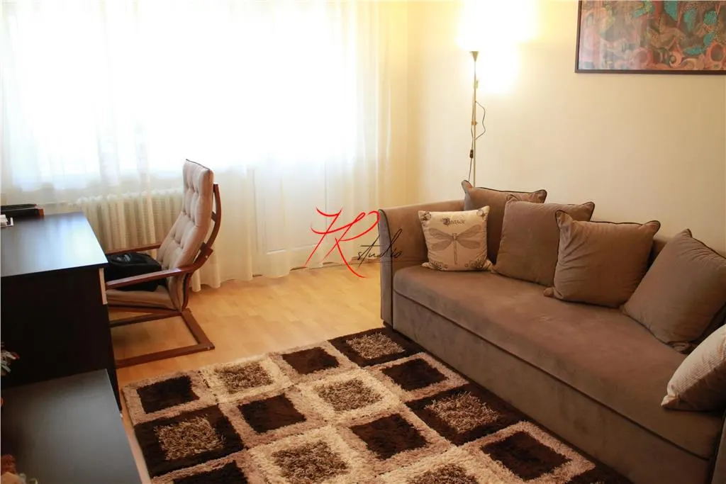 Vanzare apartament 3 camere Iancului, mobilat - foto 1