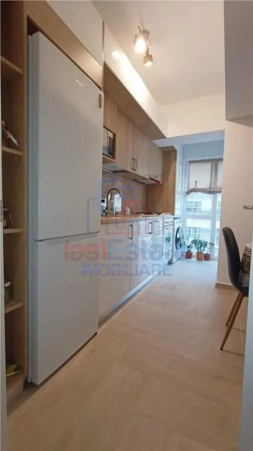 Apartament 3 camere Tatarasi - foto 1