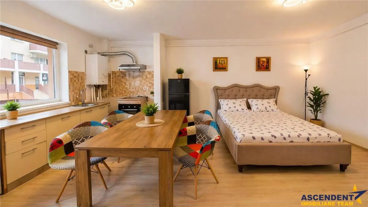 Garsoniera tip studio, cu balcon si loc de parcare, Sanpetru, Brasov. - foto 4