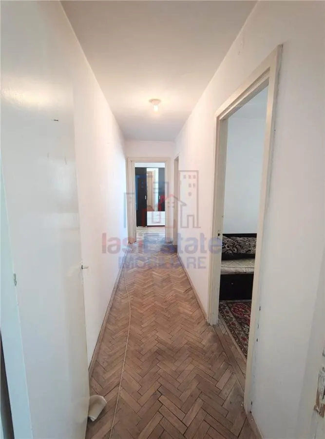 Apartament 3 camere Podu Ros - foto 10