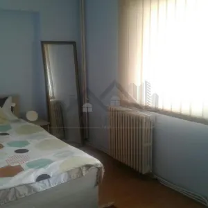 Apartament 3 camere Bd Independentei - Iasi
