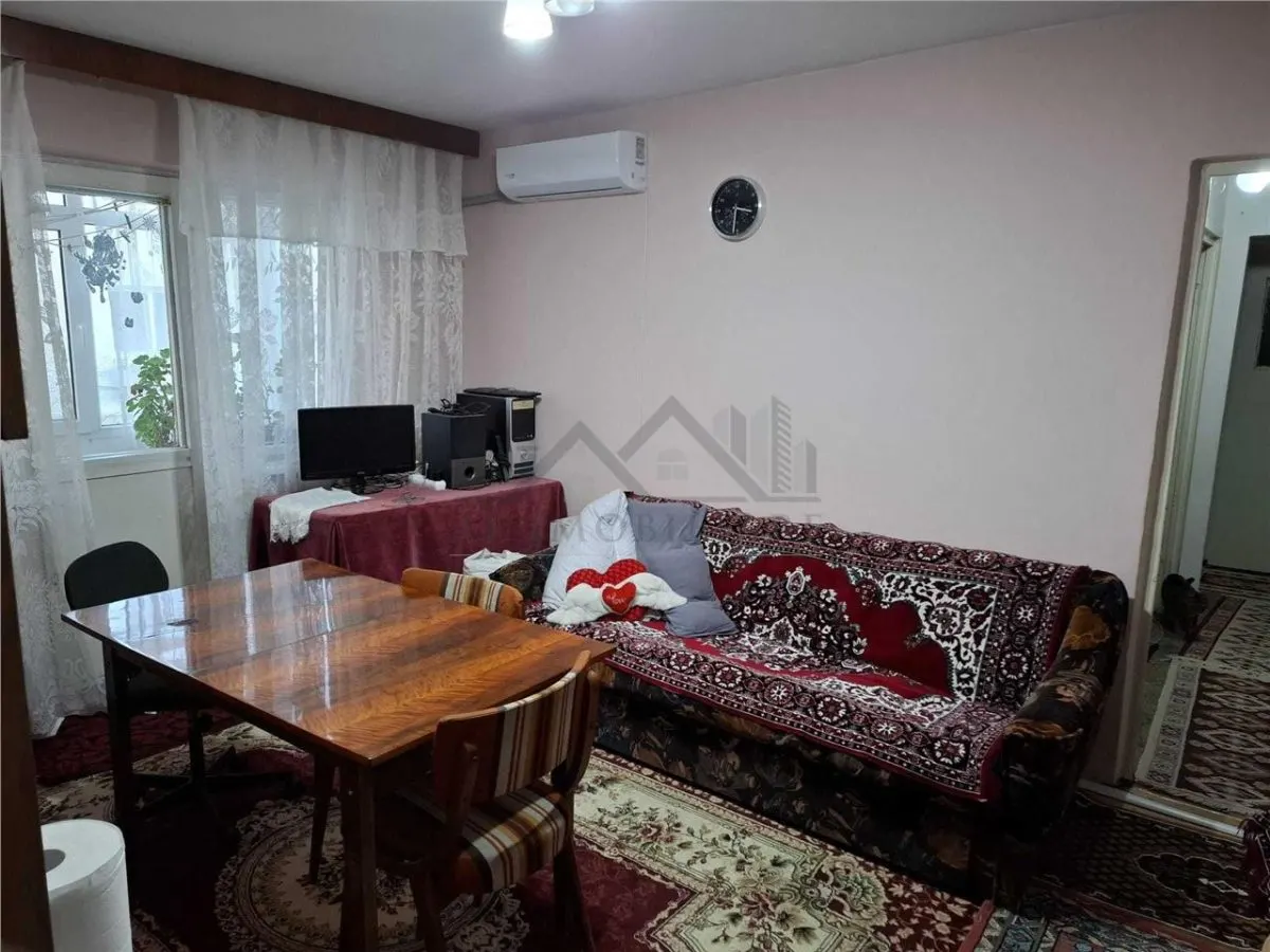Apartament 3 camere Dacia - foto 1