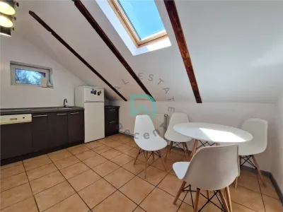 Garsoniera  in casa, Aurel Vlaicu, Brasov - foto 2