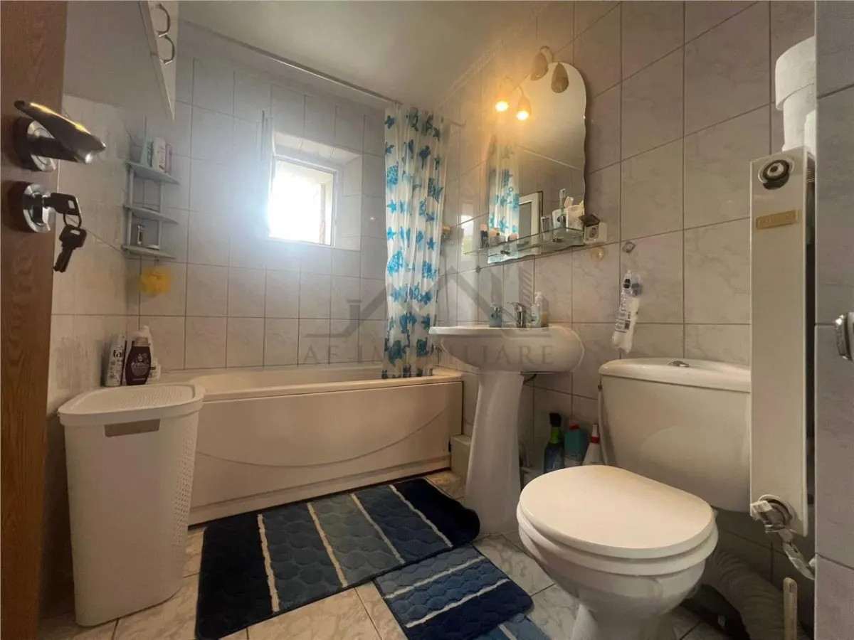Apartament 2 camere zona Nicolina - foto 8