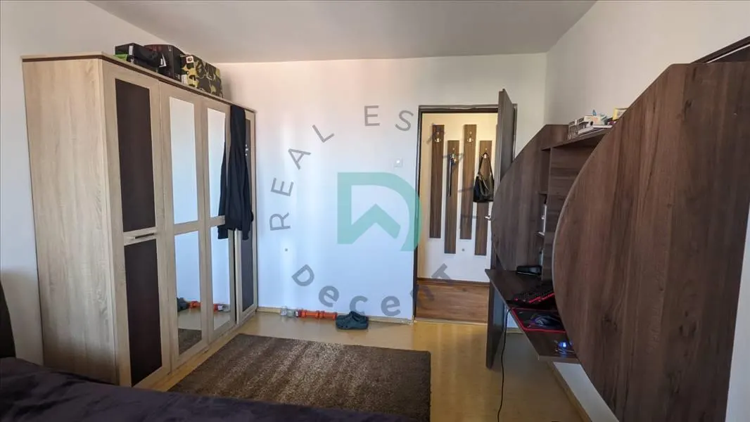 Apartament 3 camere Vlahuta, Brasov - foto 7