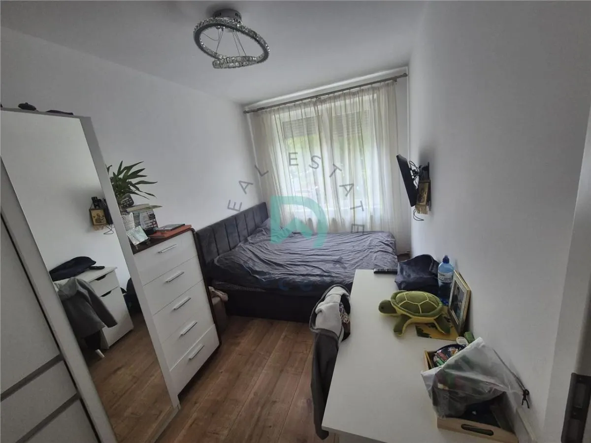 Apartament 3 camere Tractorul, 60 mp - Brasov - foto 4