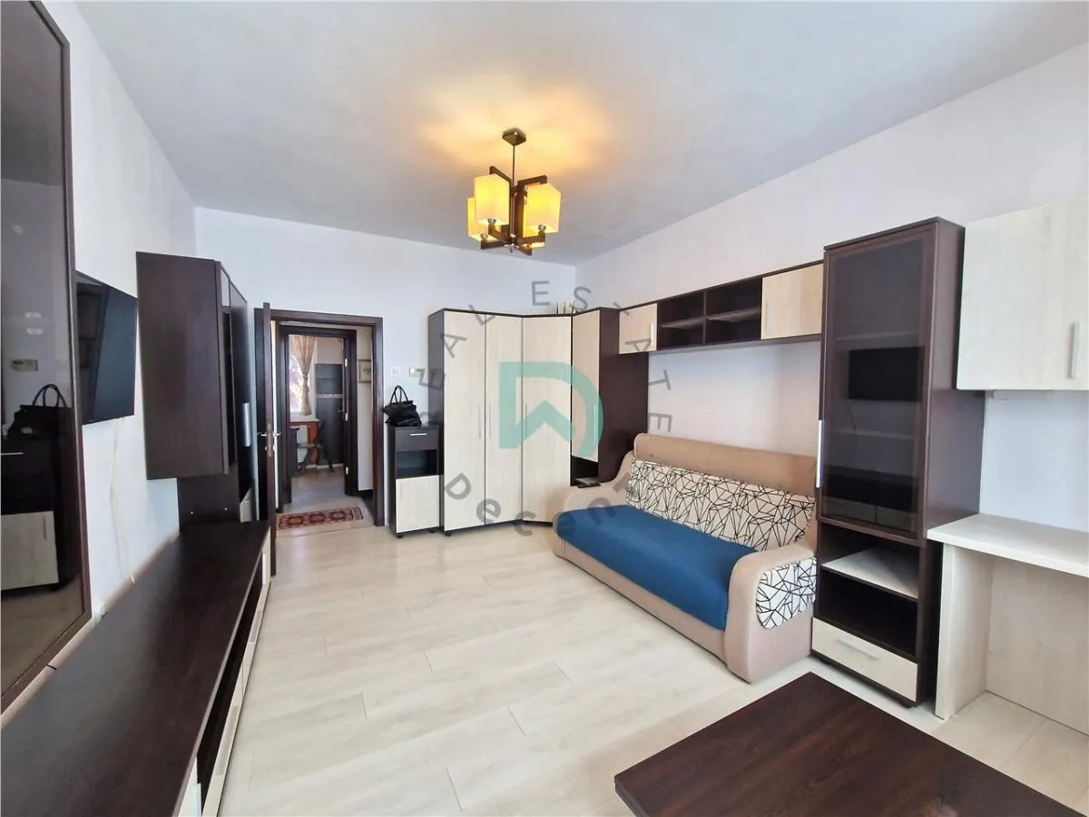 Apartament 2 camere, decomandat, Tractorul - foto 11