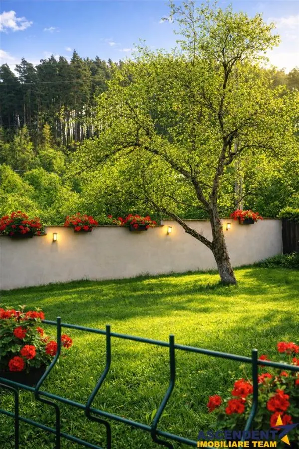 Casa de vanzare, sub aripa padurii, Sacele, Brasov - foto 1