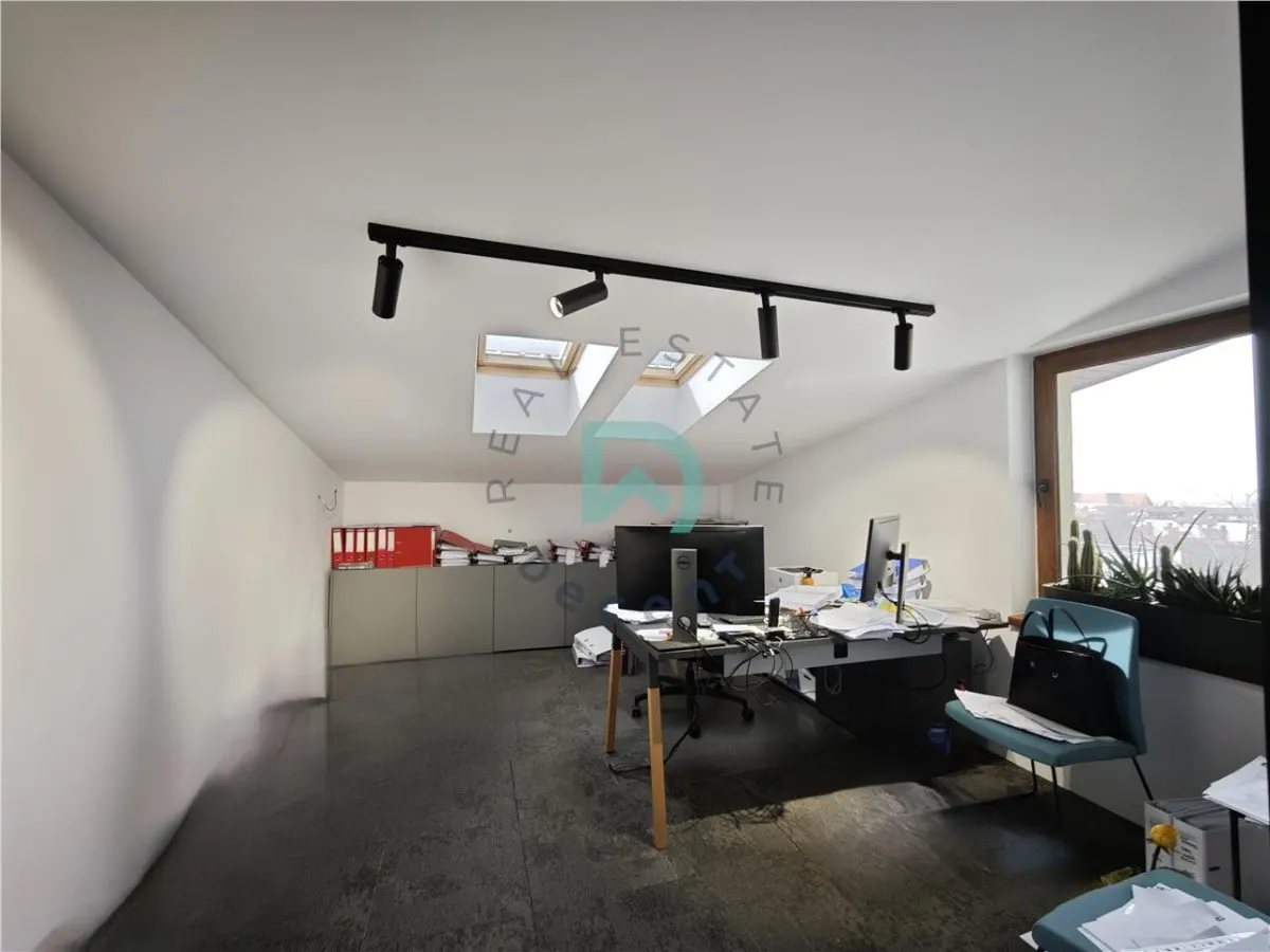 Apartament 4 camere, Brașovul Vechi - foto 12