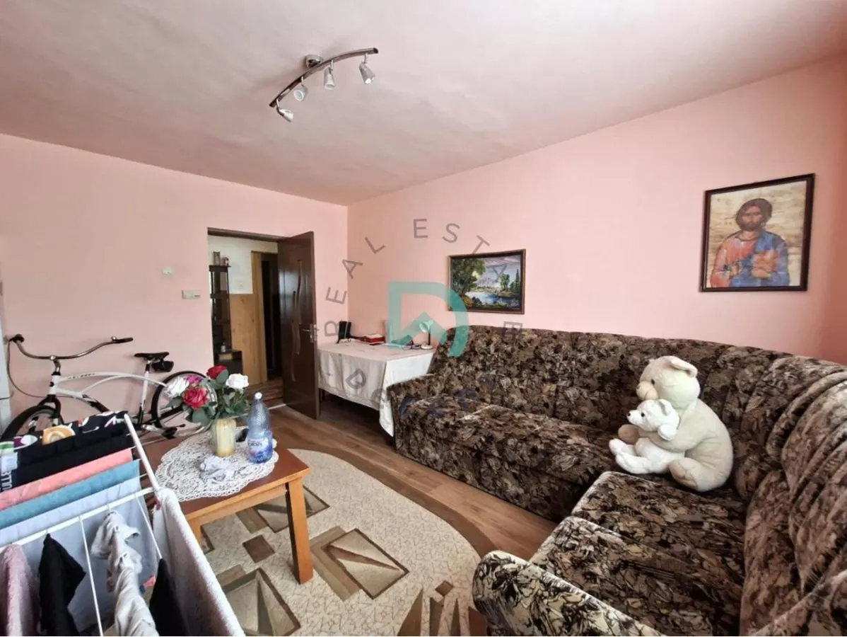 Apartament 3 camere Darste, Brasov - foto 1