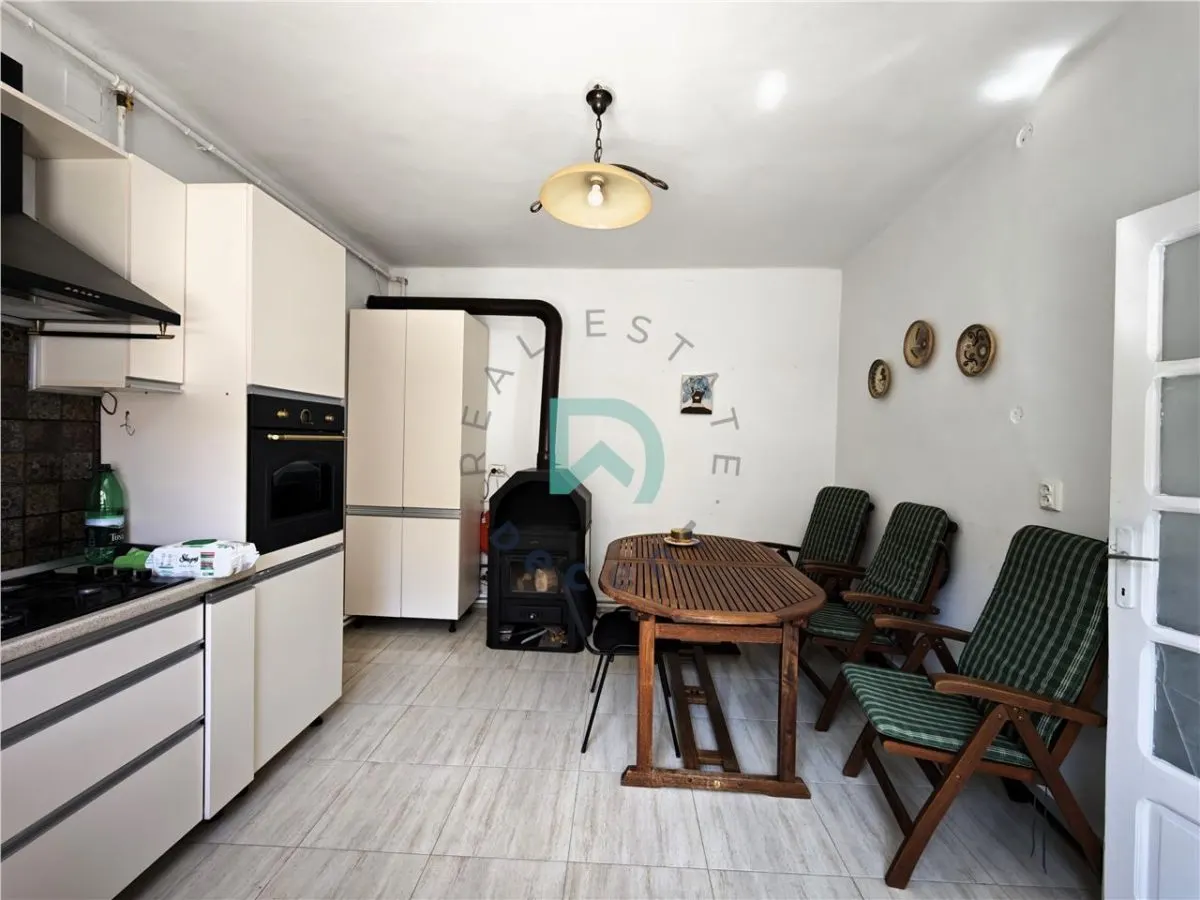 Casa  Sacele, Brasov - foto 14