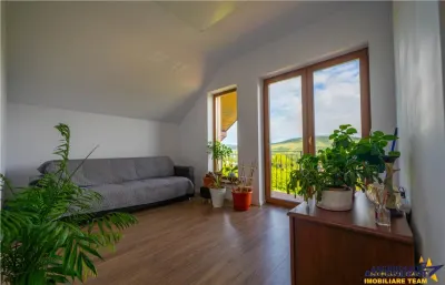 Refined ensemble, elite natural setting, 5 km from Corvin Castle. - foto 14