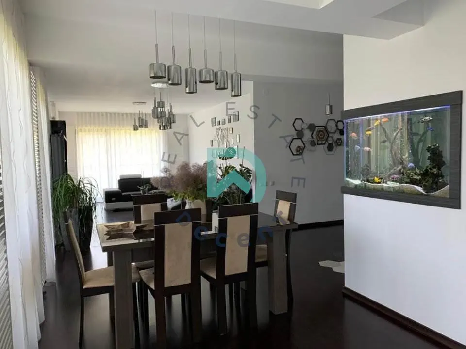 Penthouse la poalele Tampei, Racadau - foto 5