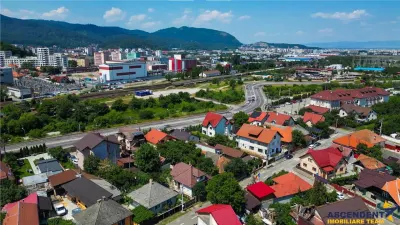 Casa cu 4 apartamente independente: Oportunitate Rezidential/ Investitionala in Sacele, Baciu, Brasov. - Brasov
