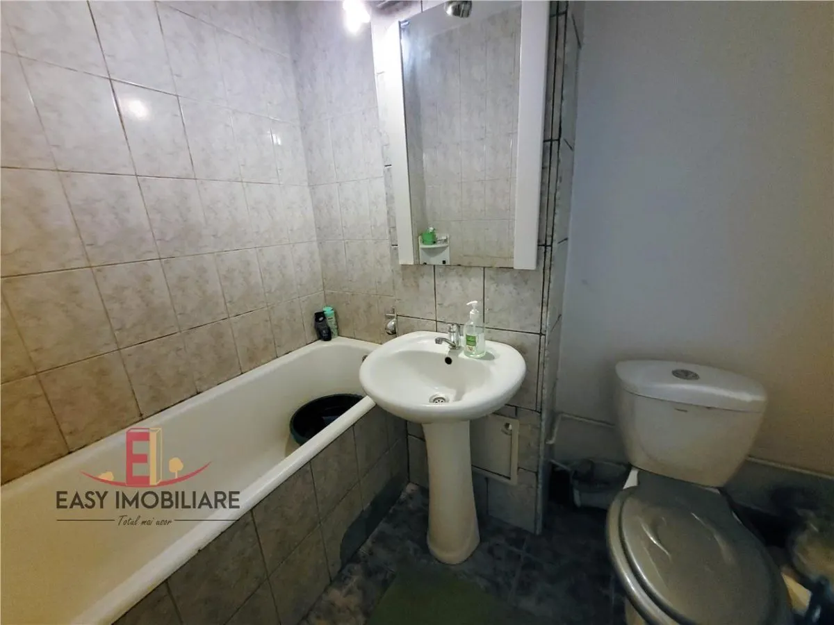 Apartament 3 camere , Tudor , Str.Sarguintei - foto 6