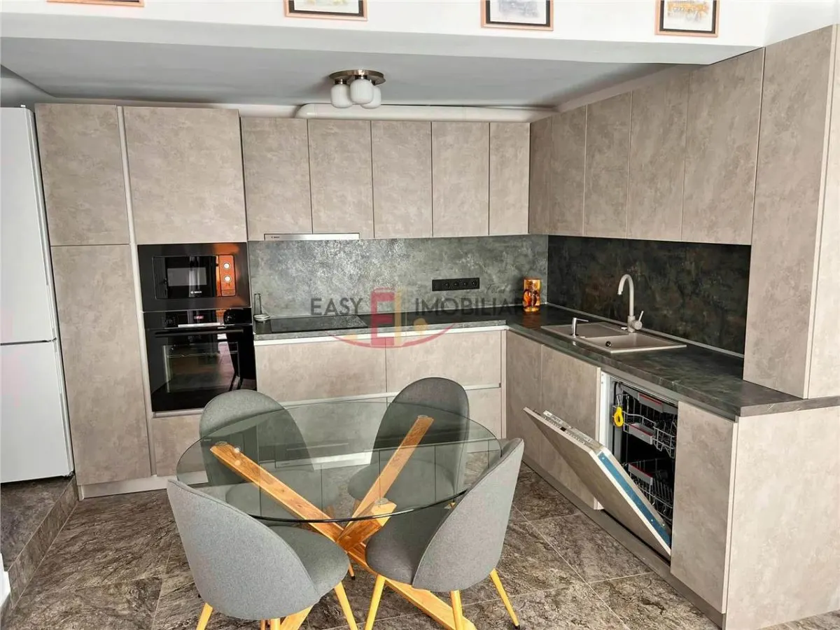 Apartament 2 camere decomandate, UMF, centru, Targu Mures - foto 2