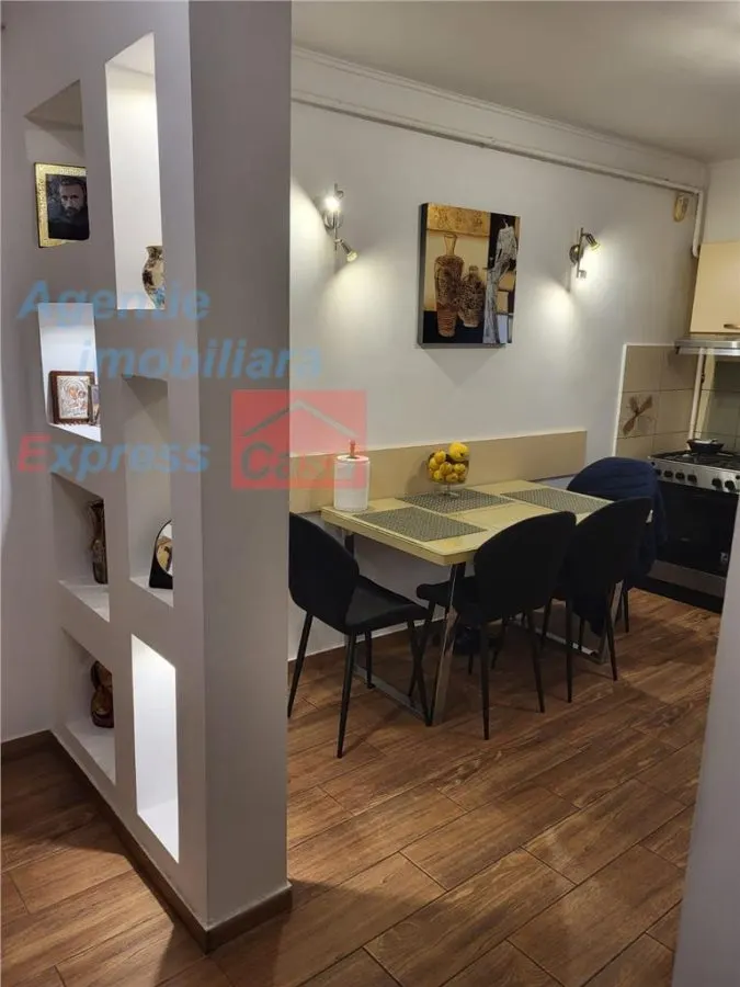 Apartament spatios de 3 camere, ultracentral, strada Arcu - foto 1