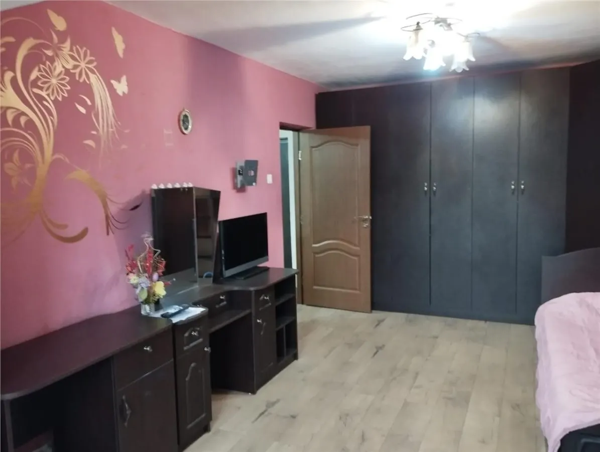 2 camere decomandate centru - foto 7