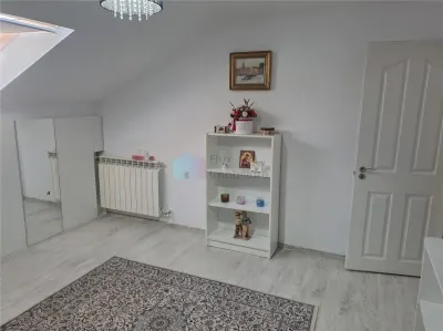 Apartament cu 3 camere de lux in zona centrala - foto 23