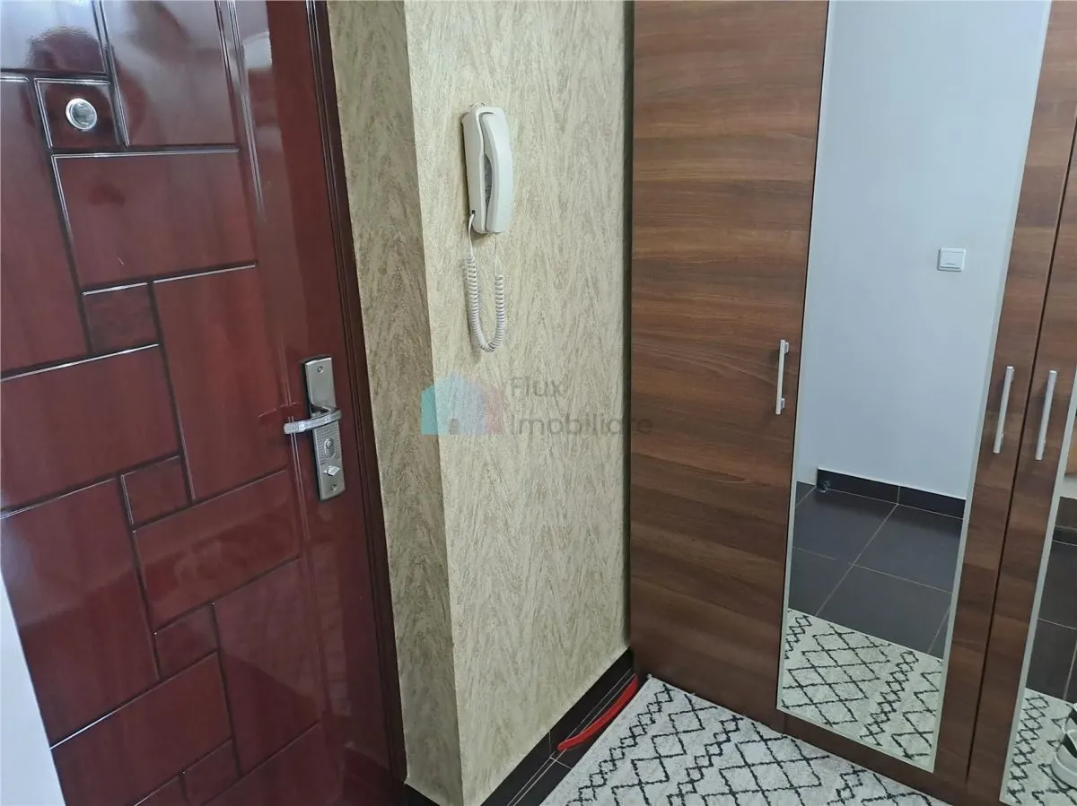 Apartament cu 3 camere de lux in zona centrala - foto 4