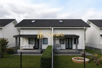 Duplex | Lisaura| Suceava | 200 mp teren | ID: 1552 - foto 3