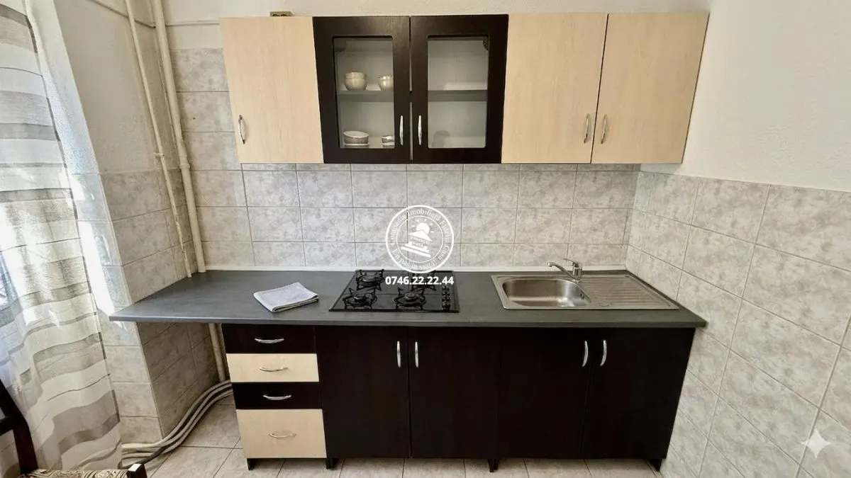 Apartament cu 2 camere de vanzare in Alexandru cel Bun - foto 1