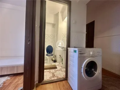 Apartament 3 camere de inchiriat Centru - foto 11