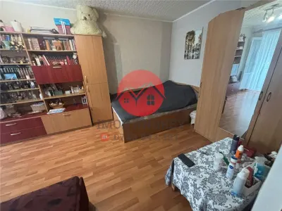 Garsoniera transformata Ã®n ap. 2 camere, E3, lÃ¢nga spital - foto 3