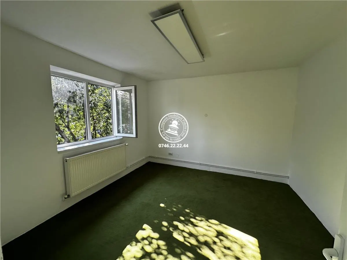 Vila  de inchiriat  Pacurari, - foto 1