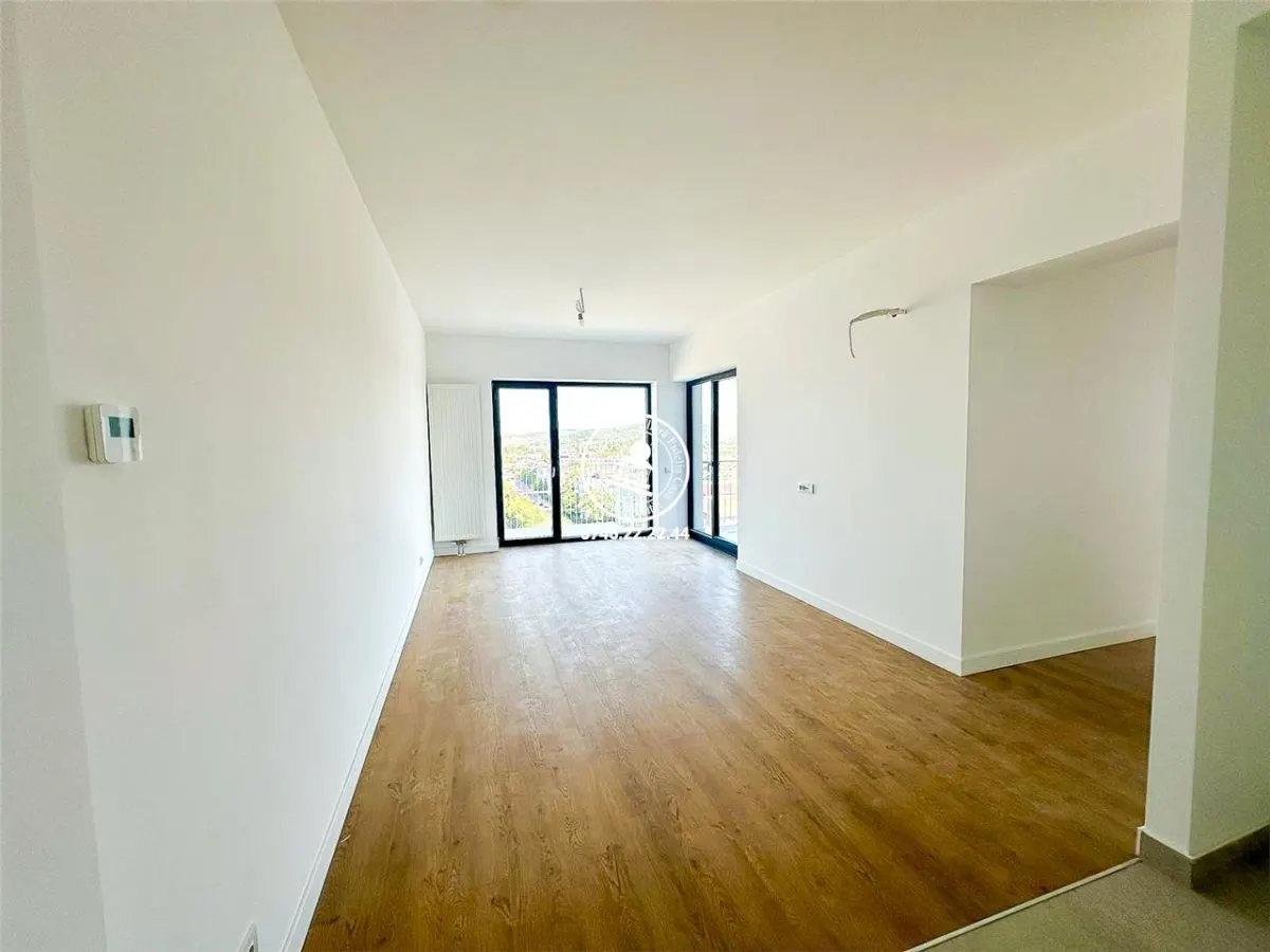 Apartament 3 camere  de vanzare  Tudor Vladimirescu, - foto 1