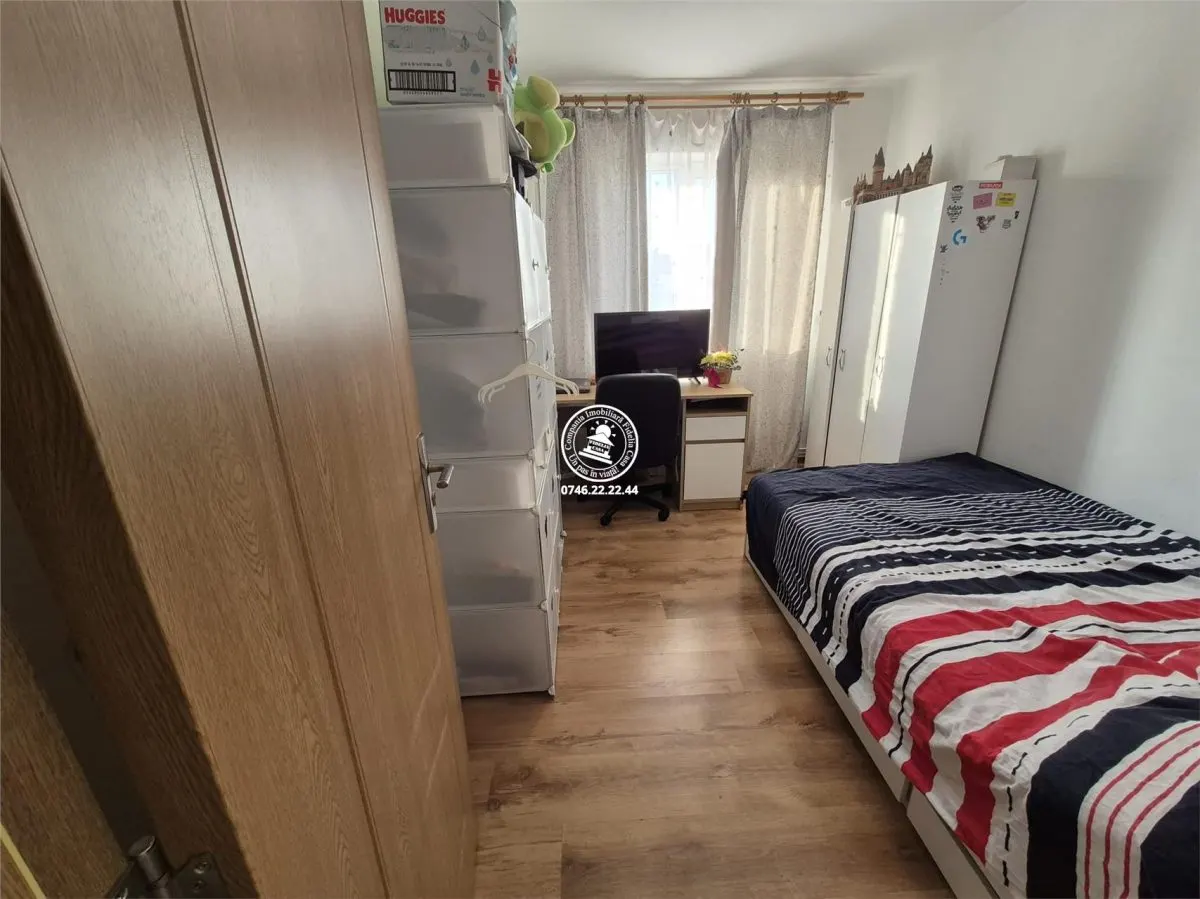 Apartament 3 camere de vanzare Alexandru cel Bun - foto 5