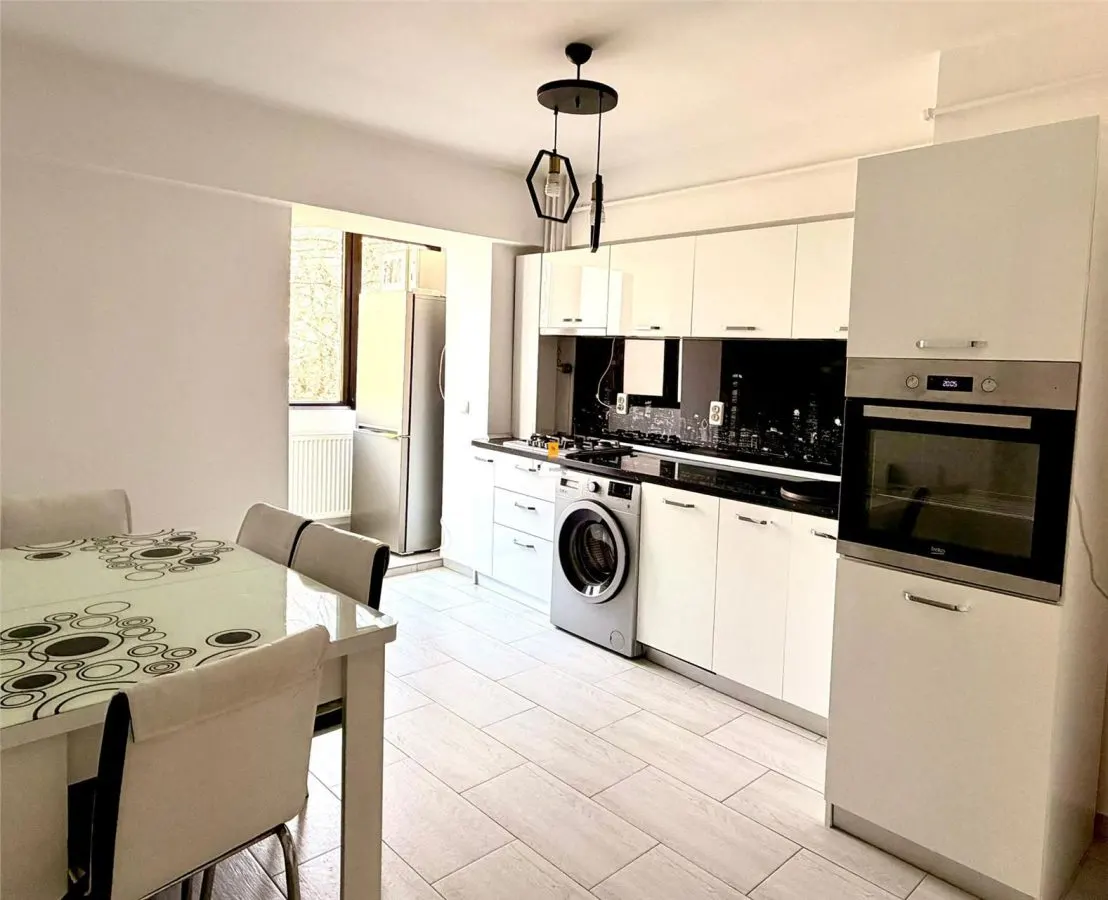 Apartament 2 camere zona Ultracentrala - foto 4