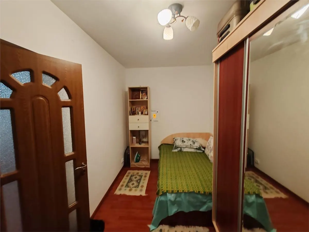 Apartament 2 camere zona Vest - foto 6