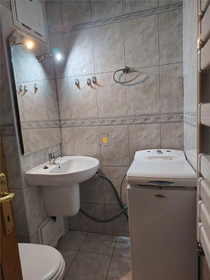 Apartament 3 camere/2 bai zona Ultracentrala - foto 8
