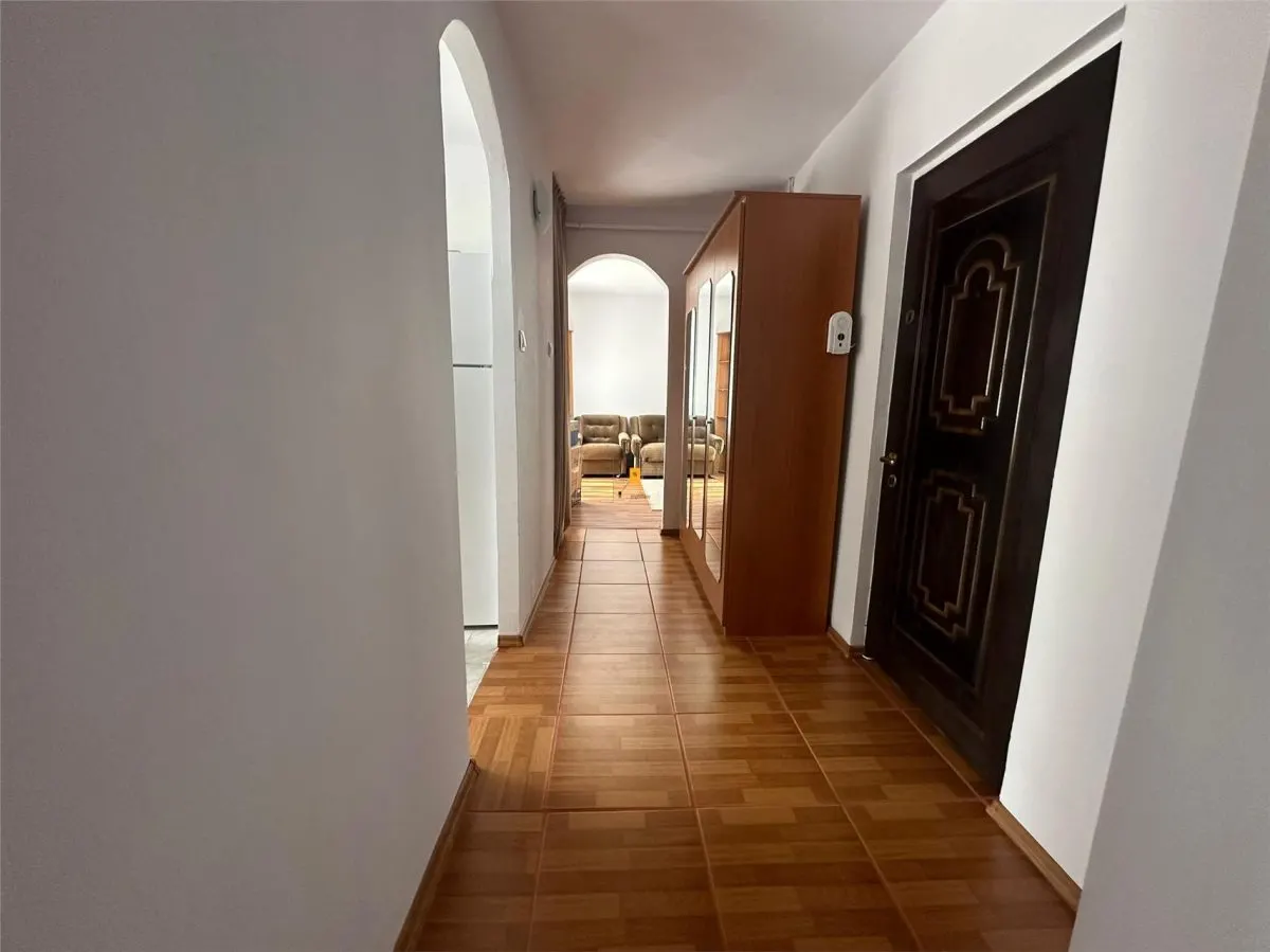 Apartament 2 camere zona Eroilor-Cioceanu - foto 9