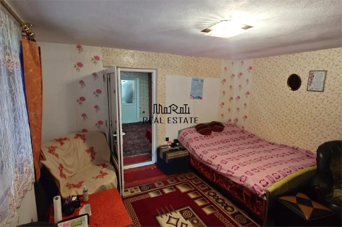 Casa renovata cu acces usor, langa padure - foto 5