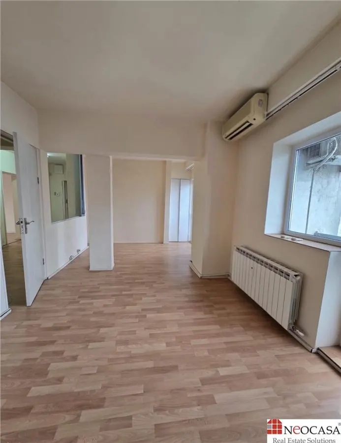 APARTAMENT 3 CAMERE ETAJ 5/P+9 - foto 1