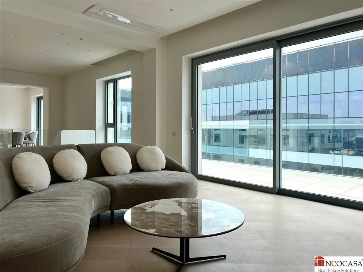 Duplex superb, 150 mp  - Aviatiei - foto 1