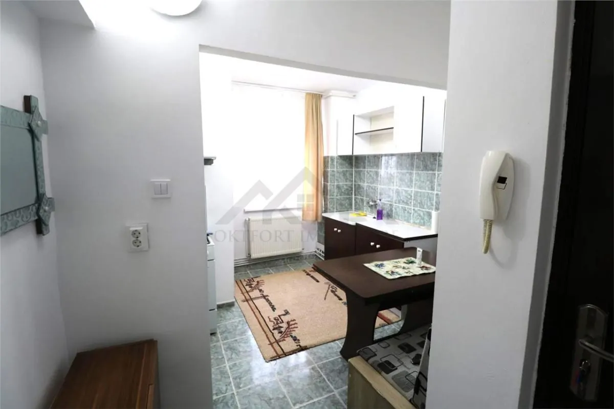 Apartament 2 camere , centrala proprie, zona Sagului - foto 1