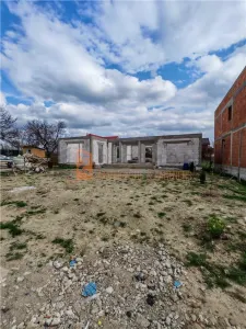 Casa tip parter zona Vernesti - foto 2